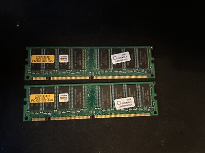 SDRAM HYM7V65801BTFG-10S Hyundai 64MB PC100 100MHz CL2 168-Pin DIMM aus iMac G3 