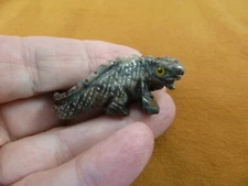 Y-LIZ-IG-28) gray baby IGUANA LIZARD SOAPSTONE Peru gem FIGURINE stone statue