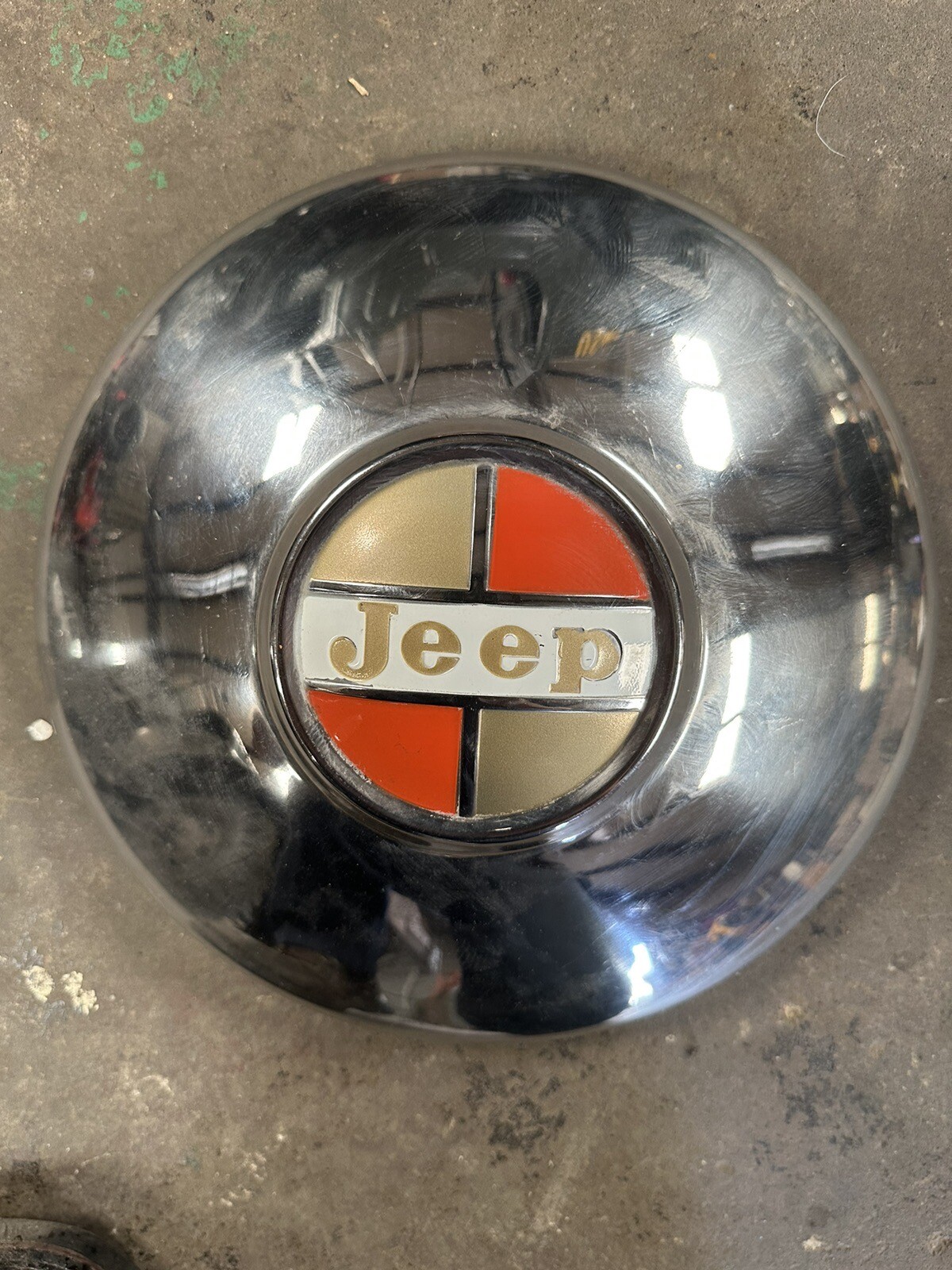 Beautiful 63 71 Jeep Wagoneer Commando Gladiator Jeepster Dog Dish