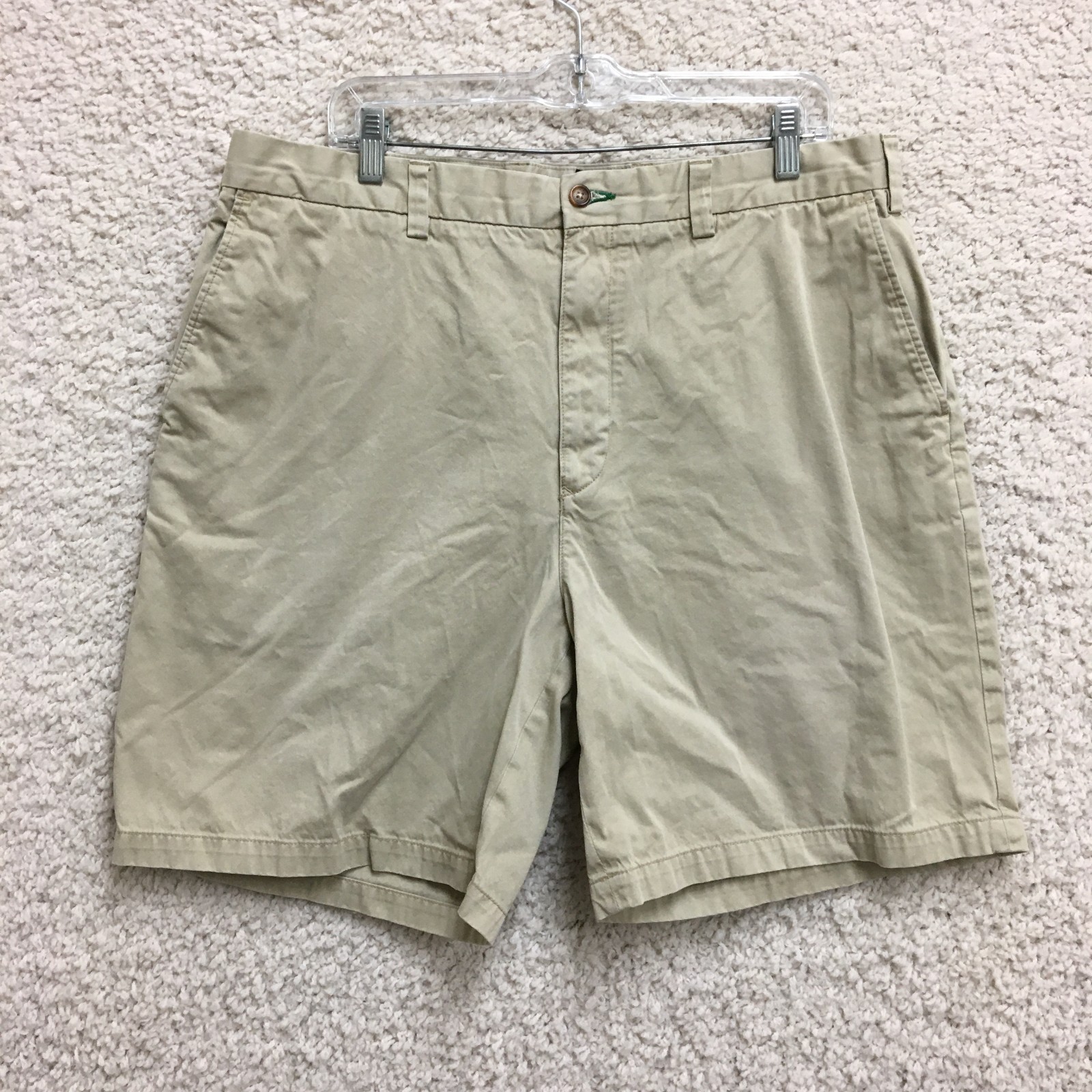 Tommy Hilfiger Shorts 38 Mens Khaki Chino Flat Front Casual Modern Fit Preppy