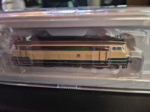 Minitrix N1:1160 Diesel Lock 16211 inkl Wagon Set | Condition: Gebraucht