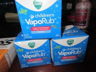 Vicks Children's VapoRub Ointment Topical Analgesic Ages 2+ 1.76 oz EX04/26