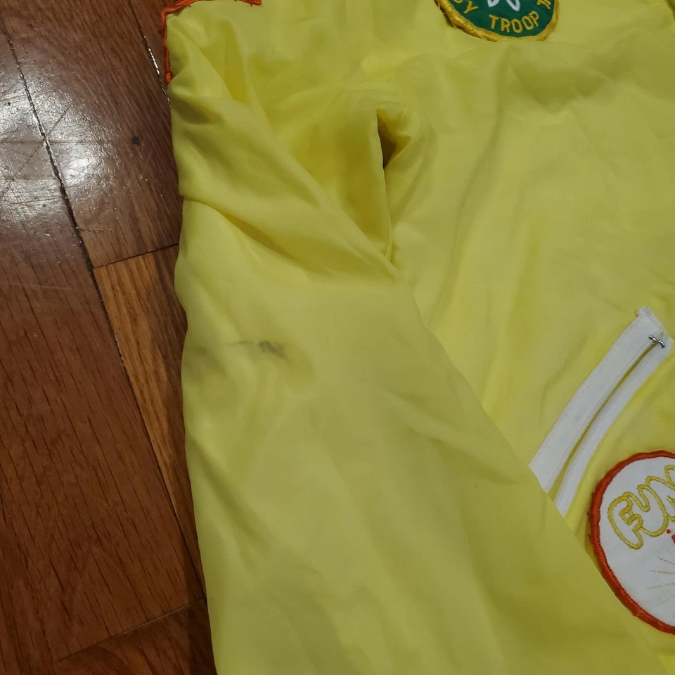 Chaqueta Samara Vintage Niñas Grande Amarilla Cortavientos Niñas Scouts Parches Cremallera Años 80 Foto 2 de 4