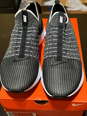 Nike React Phantom Run Flyknit 2 Slip-On Sneaker Black/White CJ0277-003