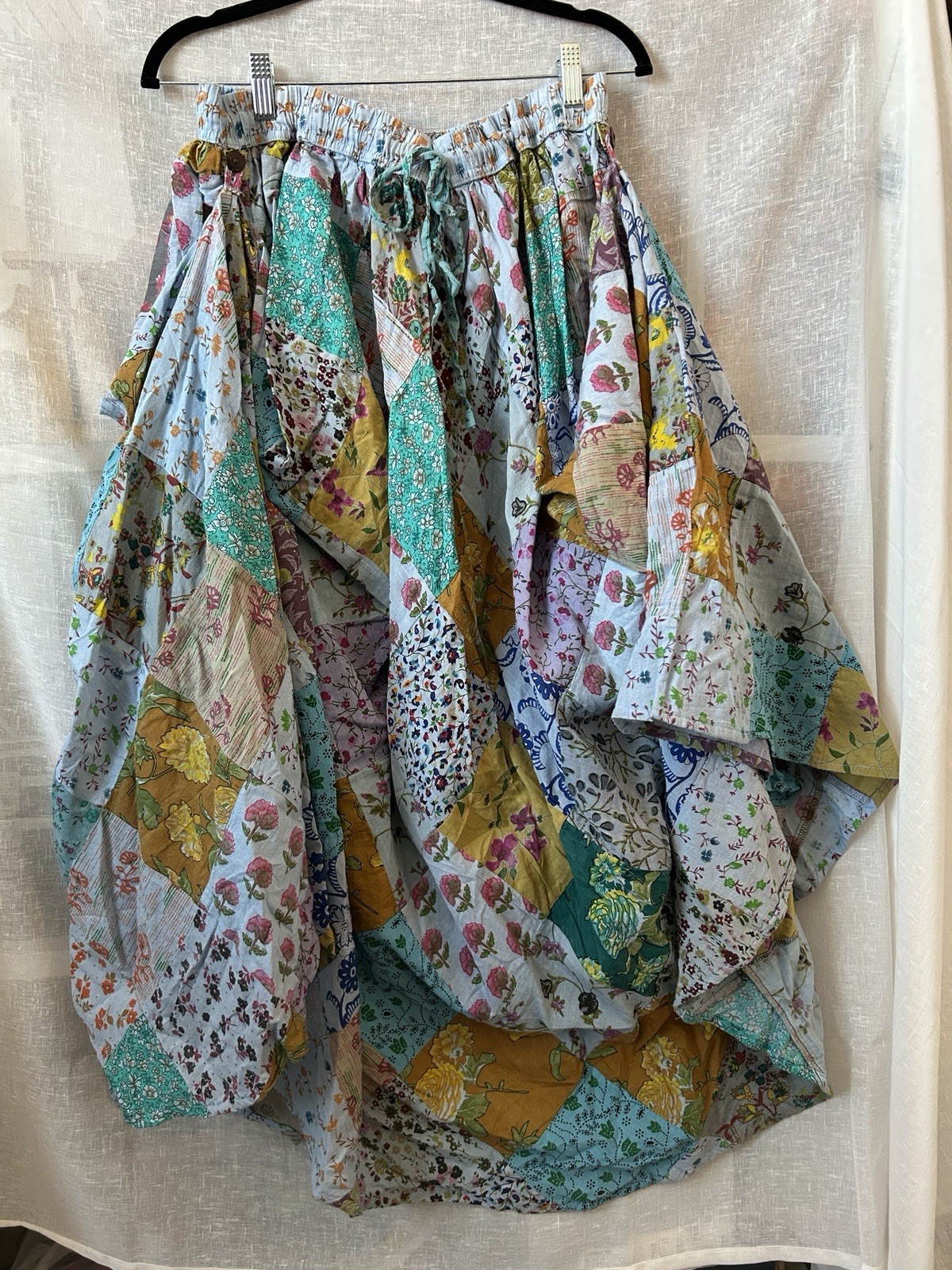 Finger Loop Skirt 1X in 100% Cotton - Versatile for Dancing or Casual Wear