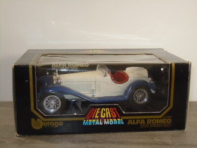Alfa Romeo 2300 Spider 1932 - Bburago 3008 Italy 1:18 in Box *60128