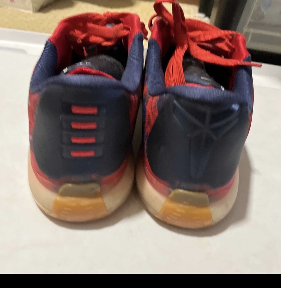 kobe 11 independence day flight club