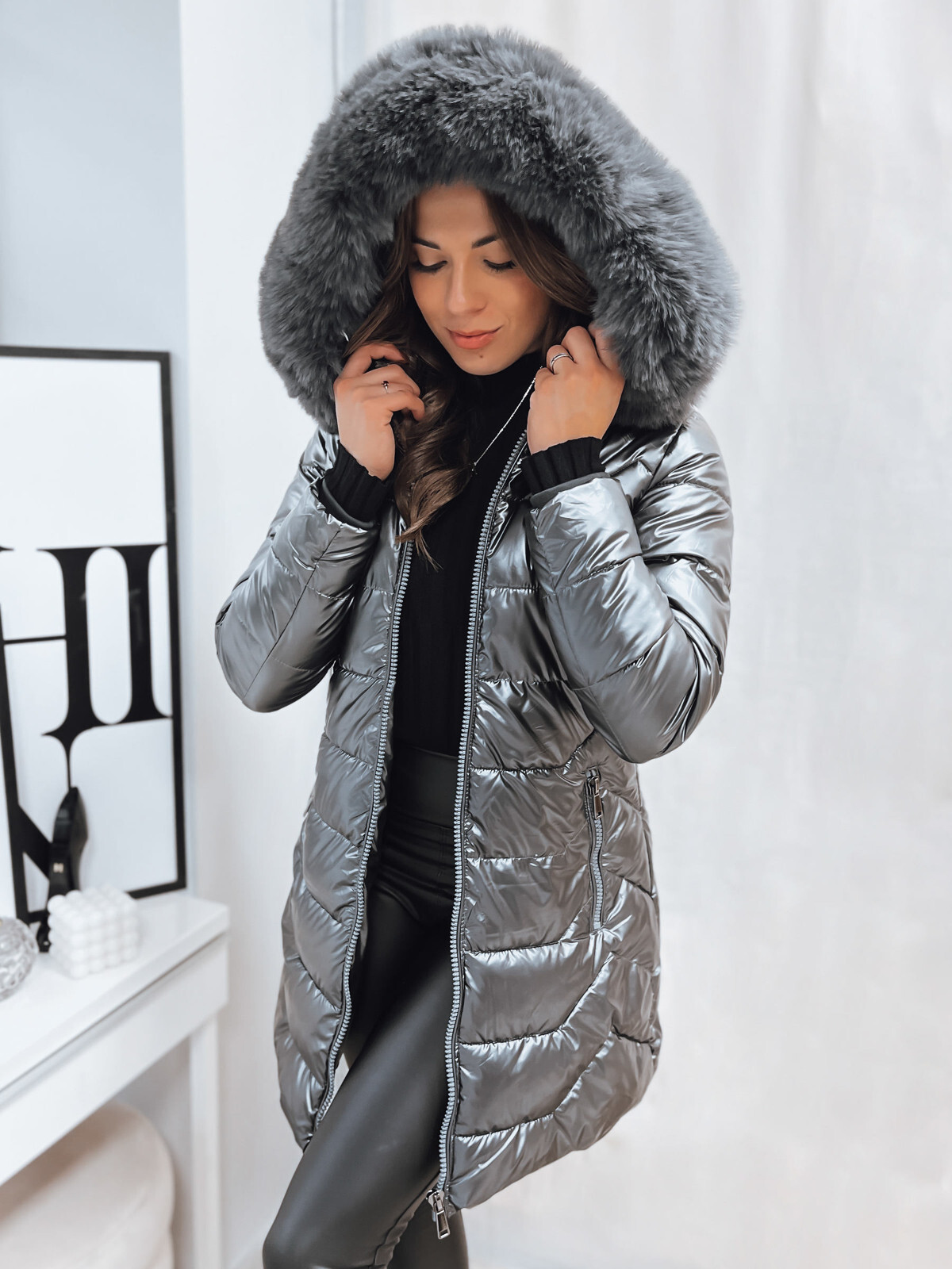 Wunderbar Damen Winterjacke Fellkapuze Bild