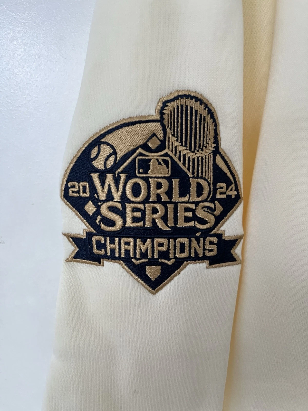 OFF WHITE Felpa con cappuccio pullover uomo L.A. Dodgers New Era crema oro collezione campionato