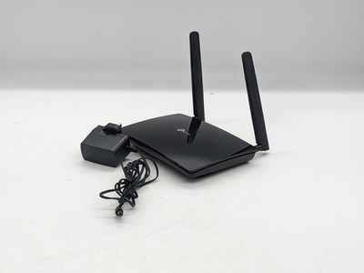 TP-Link TL-MR6400 4G LTE WLAN Router SIM Kartenslot 4 LAN Ports 300Mbps schwarz