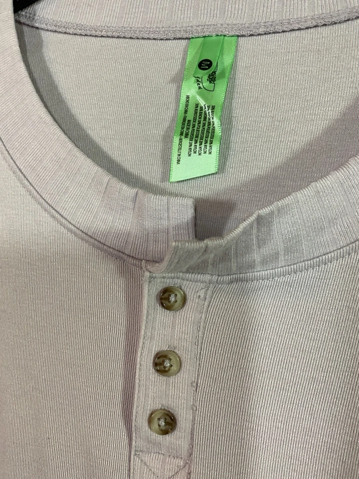 Juego de salón de 2 piezas para mujer Honeydew color: púrpura claro amado mediano nuevo con etiquetas talla mediana Foto 4 de 4