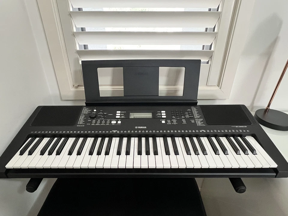 YAMAHA KEYBOARD PIANO. INCLUDED MODE STOOL + KEYBOARD STAND. BRAND NEW. - image 4 of 4