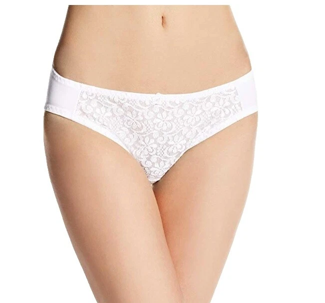 Carnival Além de Roupas, Calçados e Acessórios