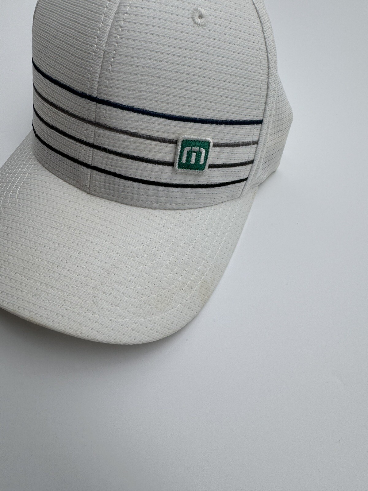Travis Mathew Mens L/XL Golf Hat FlexFit Stretch Fit White Green Logo
