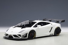 2013 LAMBORGHINI GALLARDO GT3 FL2 WHITE 1:18 by AUTOART #81358 BRAND NEW IN BOX