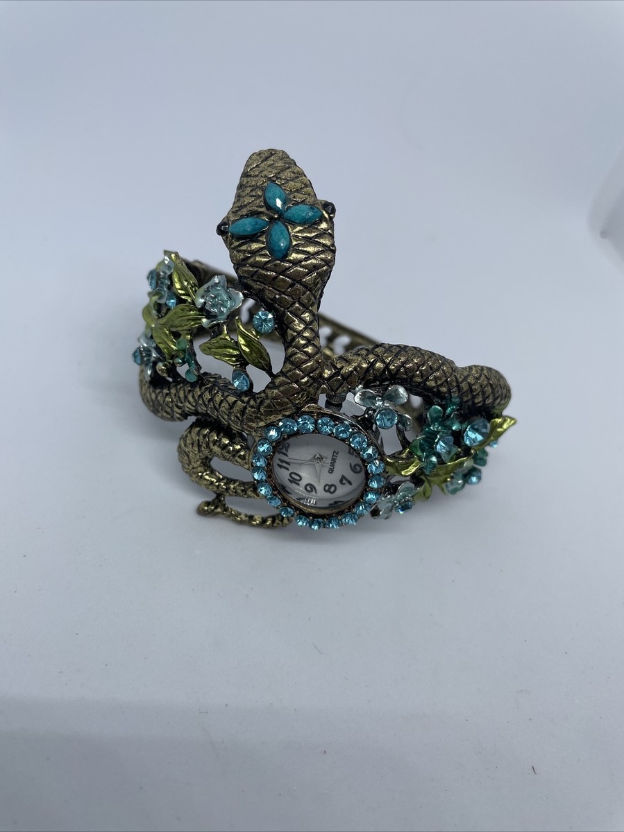VTG Lizard Rhinestone Clamper Bracelet Watch Gold Tone Black Clear Crystals READ Vtg Green Rhinestone Hidden Lizard Bangle Clamper Watch  main image 4