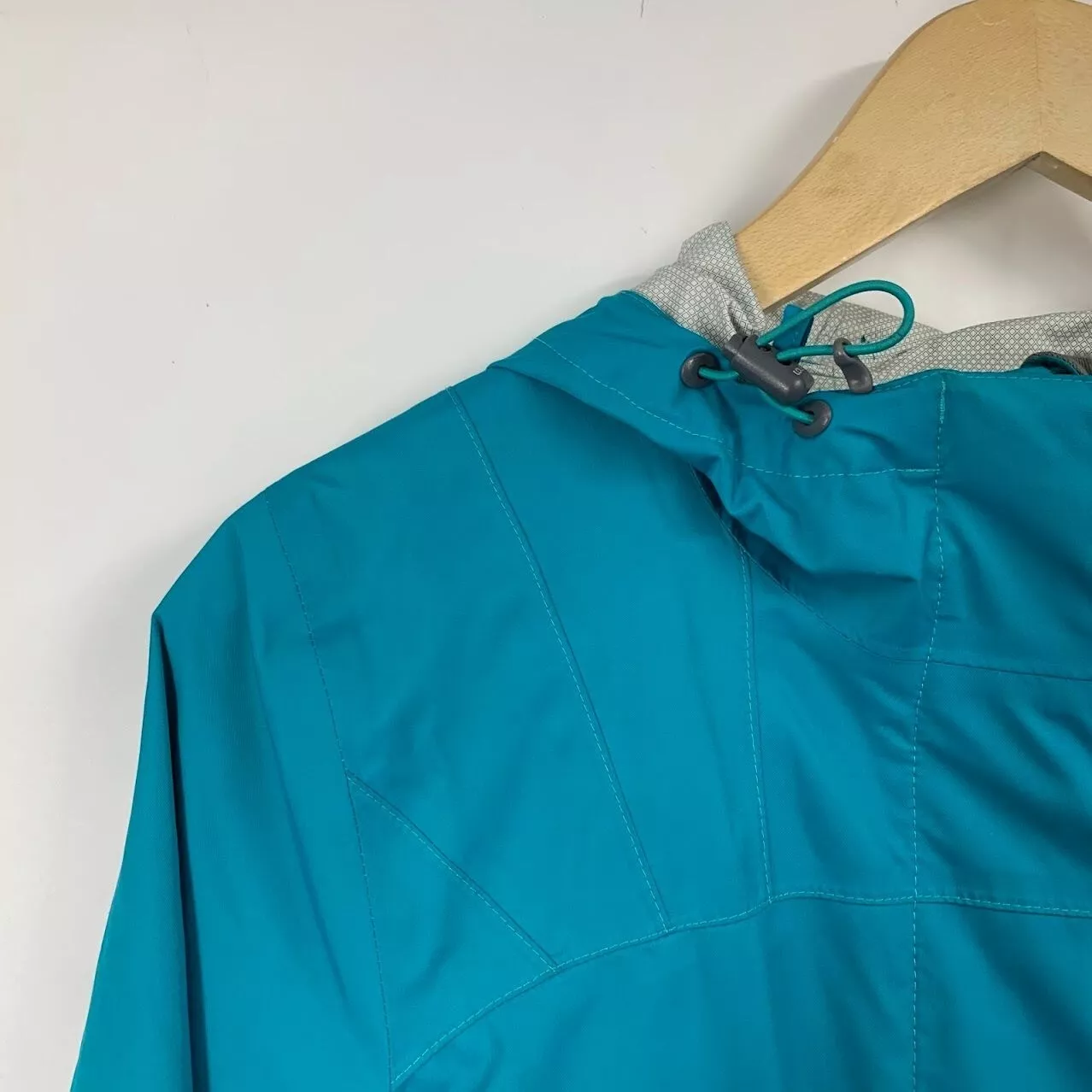 lole nylon waterproof full zip long sleeve hooded raincoat jacket