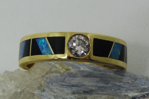Opal,Onyx & Diamond 18k Yellow Gold size 8.5