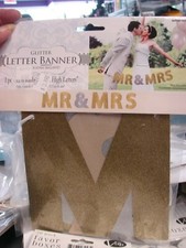 Mr and Mrs Tab Banner Wedding