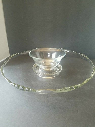 Indiana Glass 13"Chip platter And 5" Dip bowl. Platter for cake too. In box - 第 1/7 張圖片