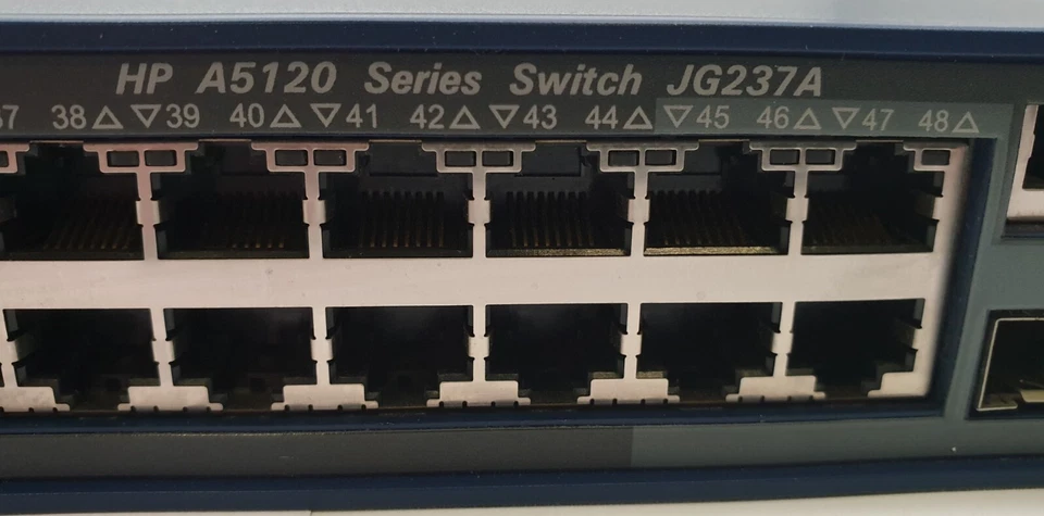 SWITCH HP A5120-48G-PoE JG237A - Photo 3/4