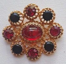 Vintage Emmons Red Black Gripoix Gold Tone Brooch Pin