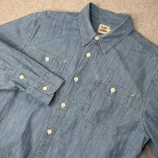 Huckberry Flint and Tinder Shirt Mens Medium Blue Chambray Classic Fit Workwear