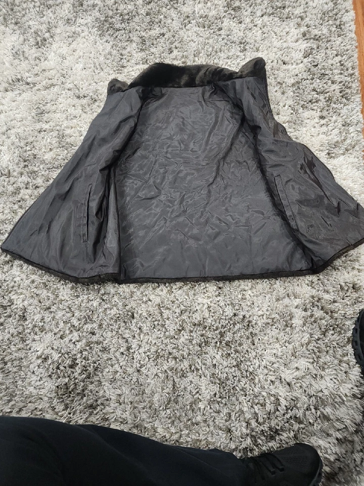 Chaleco acrílico reversible de piel de felpa Blassport para dama. Talla Grande Marrón Oscuro lux Foto 2 de 3