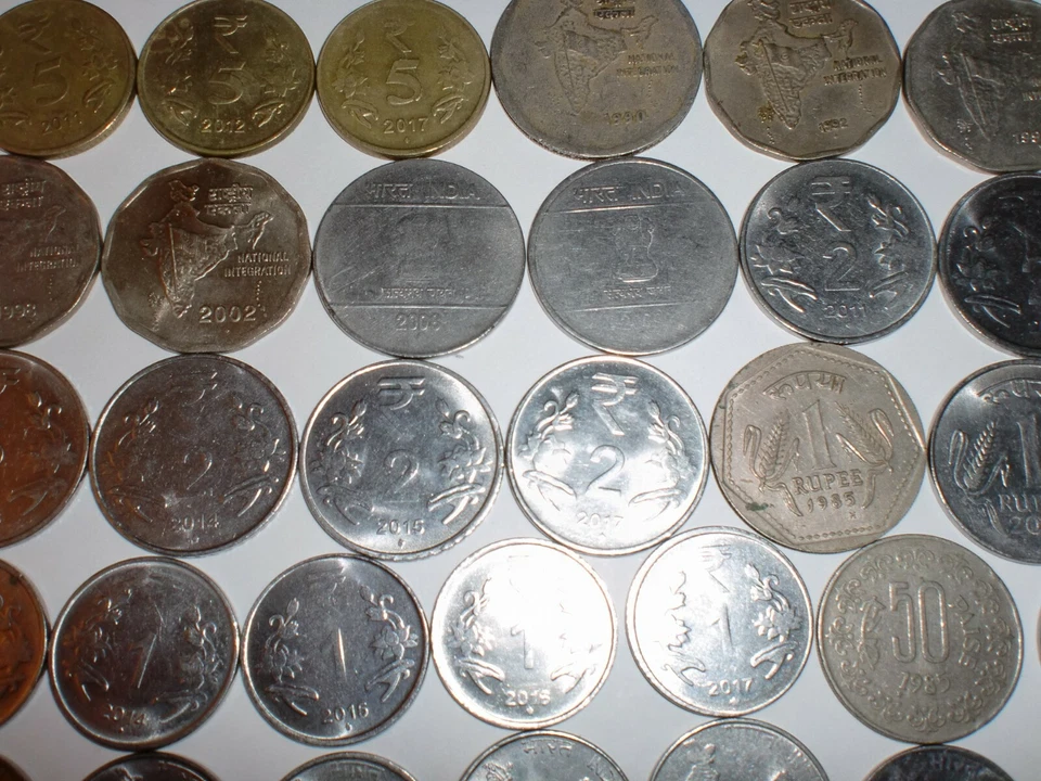 INDIA COIN LOT - 47  OLD & NEW COINS - NO DUPLICATES # 51B - Image 4 of 4