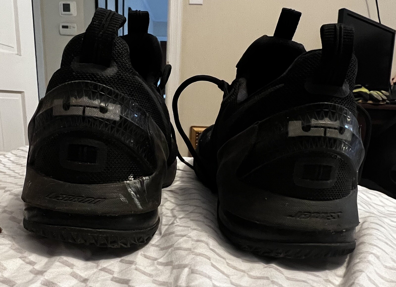 Lebrons. All Three For 135. - image 7