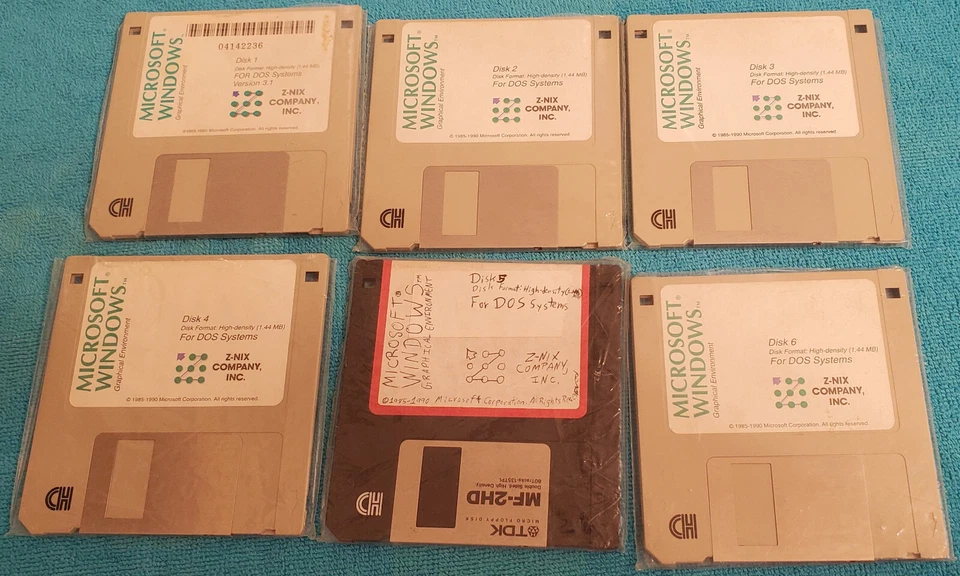 Windows 3.1 Graphical Environment + Windows 3.11 For Workgroups - 3.5 + ZIP Disk - Image 2 of 4