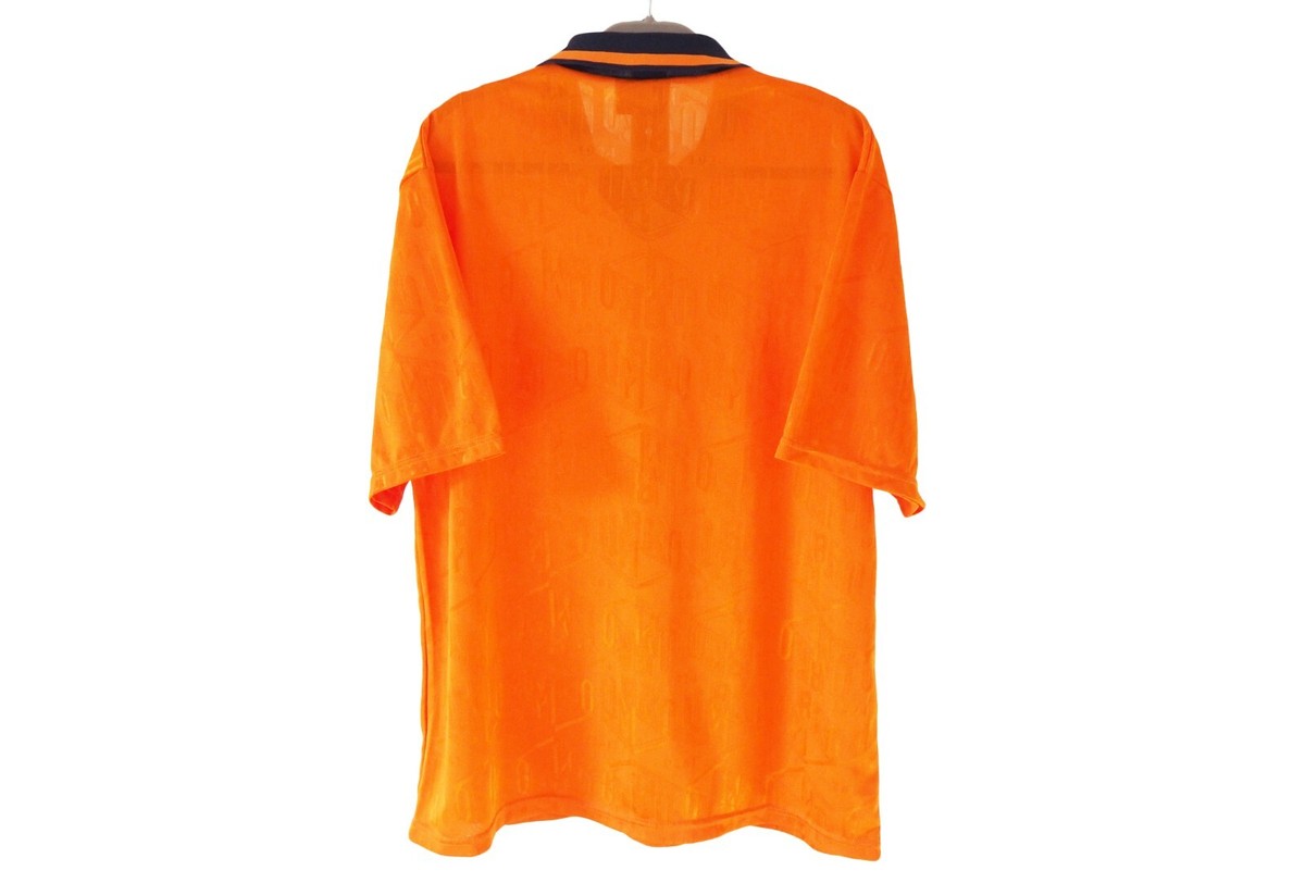 Vintage Umbro Jersey T-Shirt Size XL orange bright football 90s