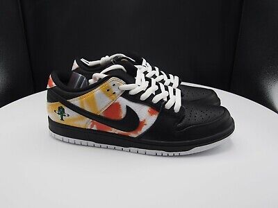 Nike SB Dunk Low Pro QS Nike SB Dunk Low Pro QS