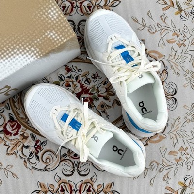 NEW On Cloudrunner 2 White|Horizon woman's Sneakers/CloudTec  cushioning US6-9.5