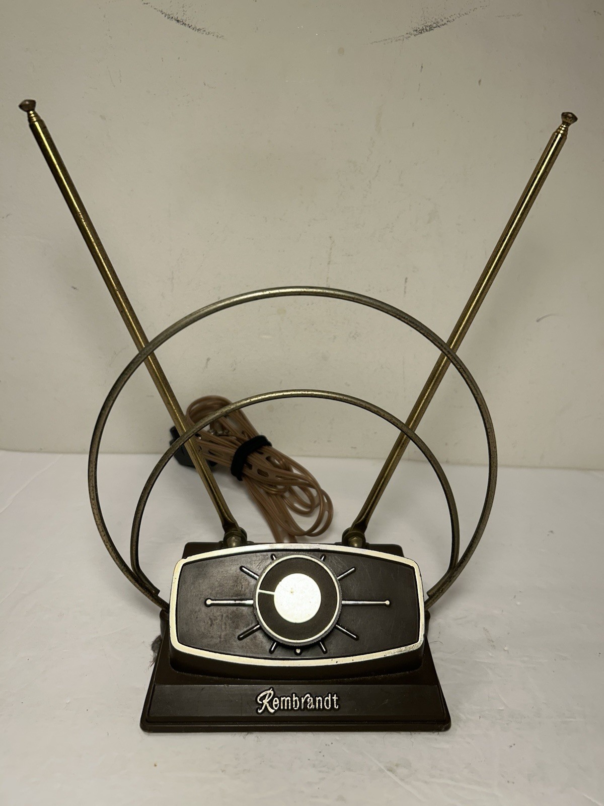 Rembrandt TV Vintage Antenna Art Deco Atomic Age Rabbit Ears MCM VHF UHF FM