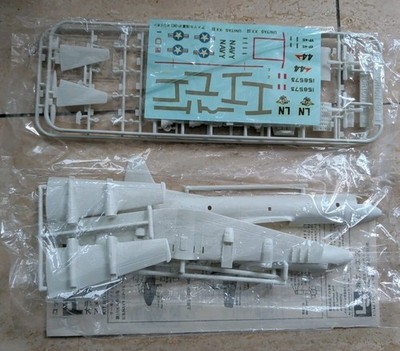 LS Lockheed P-3C Orion 1/144 , ohne Box 