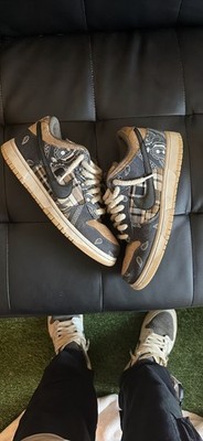 Nike SB Dunk Low Travis Scott Plaid Paisley Sneaker Black Beige Brown Streetwear