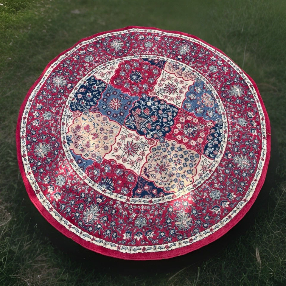 Turkish Round Rug, Red/Multi-Colored Design 5'-3" X 5'-3" Vintage Rug, Anatolian - Image 4 of 4