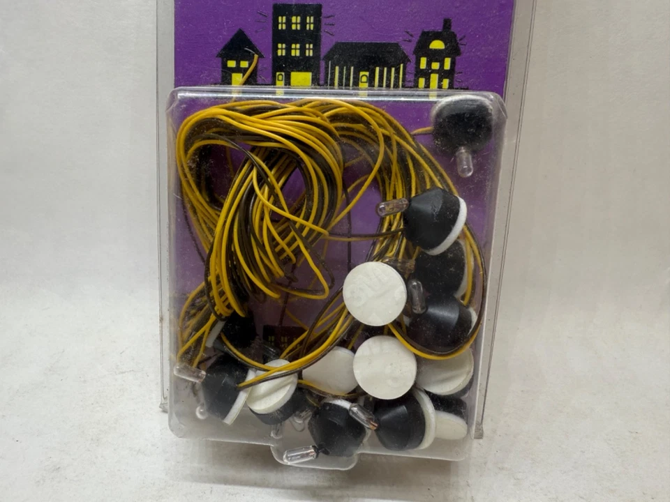 Model Power Peel & Stick Lights 20 Pieces Item #511 12-16 Volts 12 Leads - Image 3 of 4