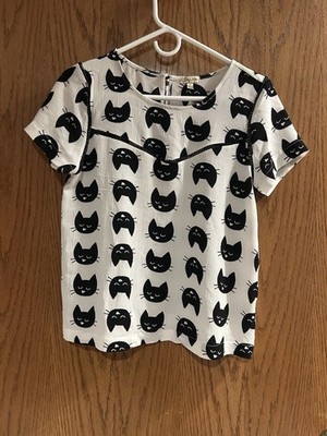 Lily White Women s Cat Shirt Black White Small