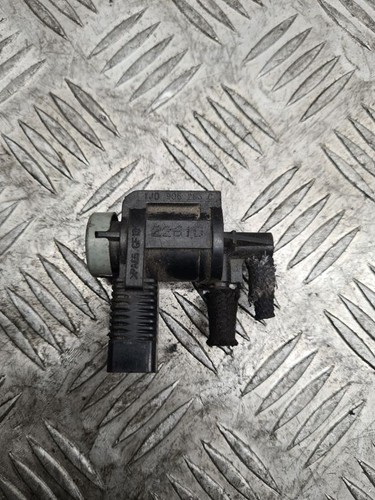 Volkswagen Golf IV 2002 Diesel Turbolader Druckwandler Magnetventil DRA20128