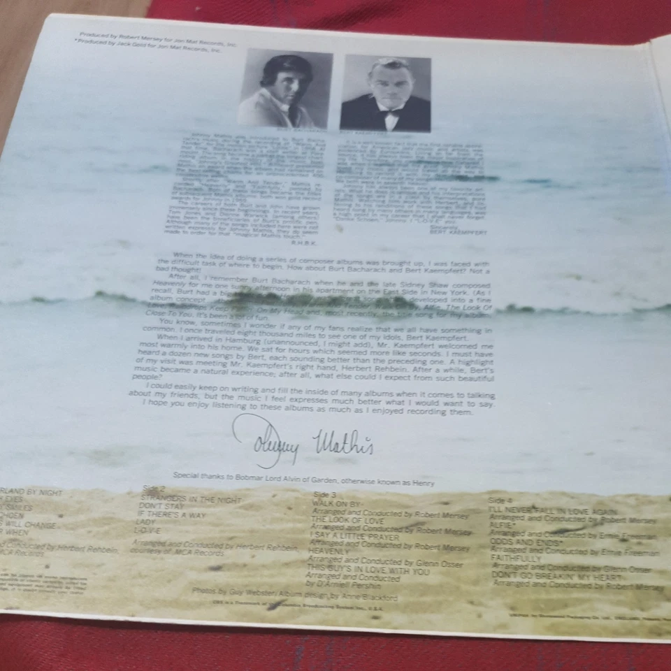 Johnny Mathis Sings The Music Of Bacharach & Kaempfert 2xLP Vinyl CBS 66275 - Image 4 of 4