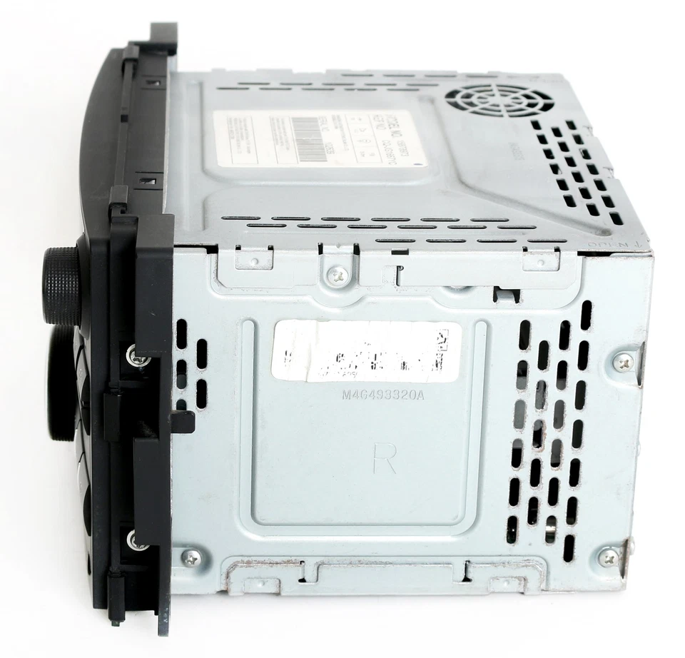 Radio reproductor de CD Saturn Ion Vue AM FM 2006-2007 con entrada auxiliar - 15878973 Foto 4 de 4