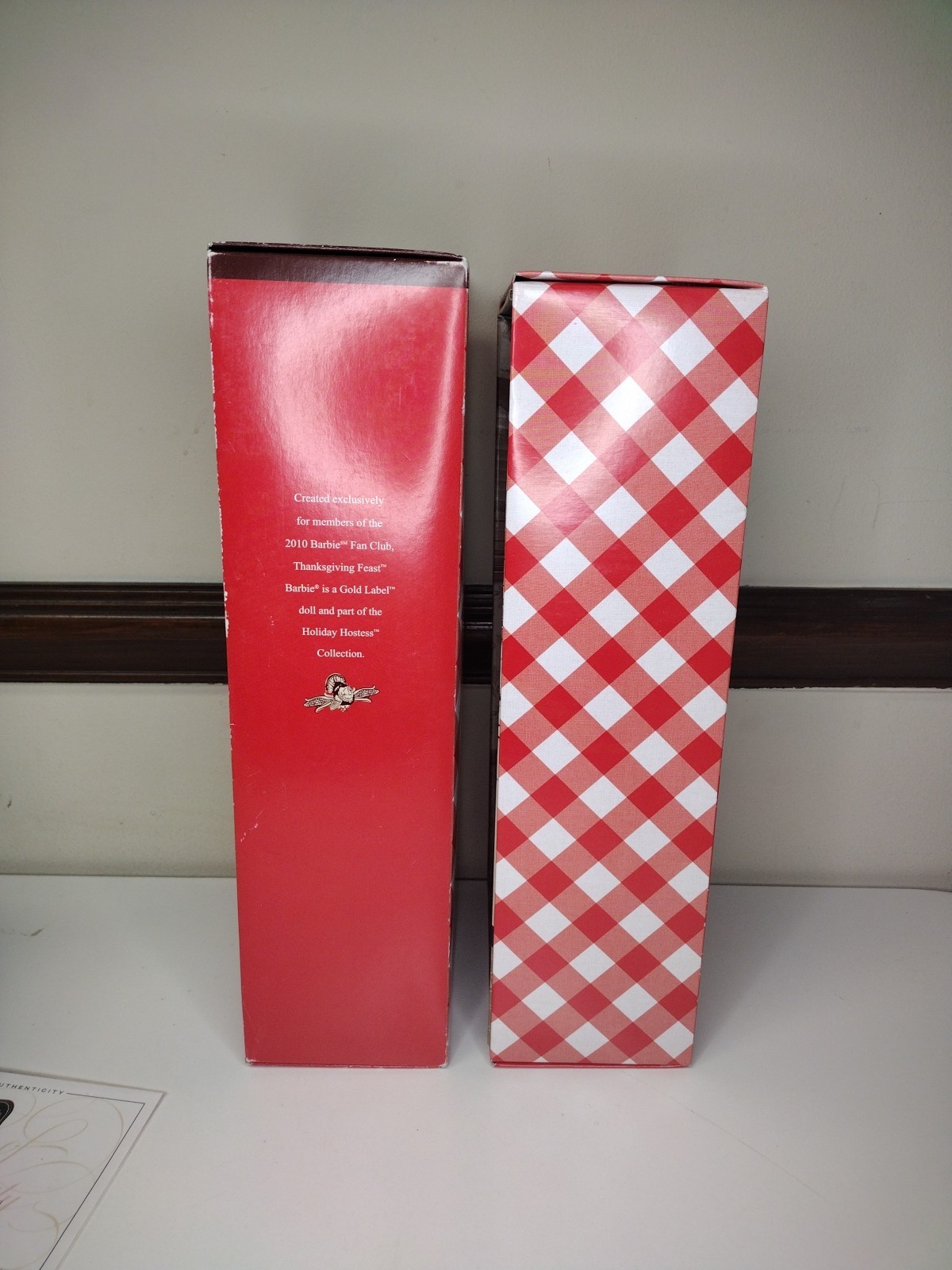 Thanksgiving Feast Barbie Holiday Hostess Collection 2010 Pre Owned 🦃🍽️ 