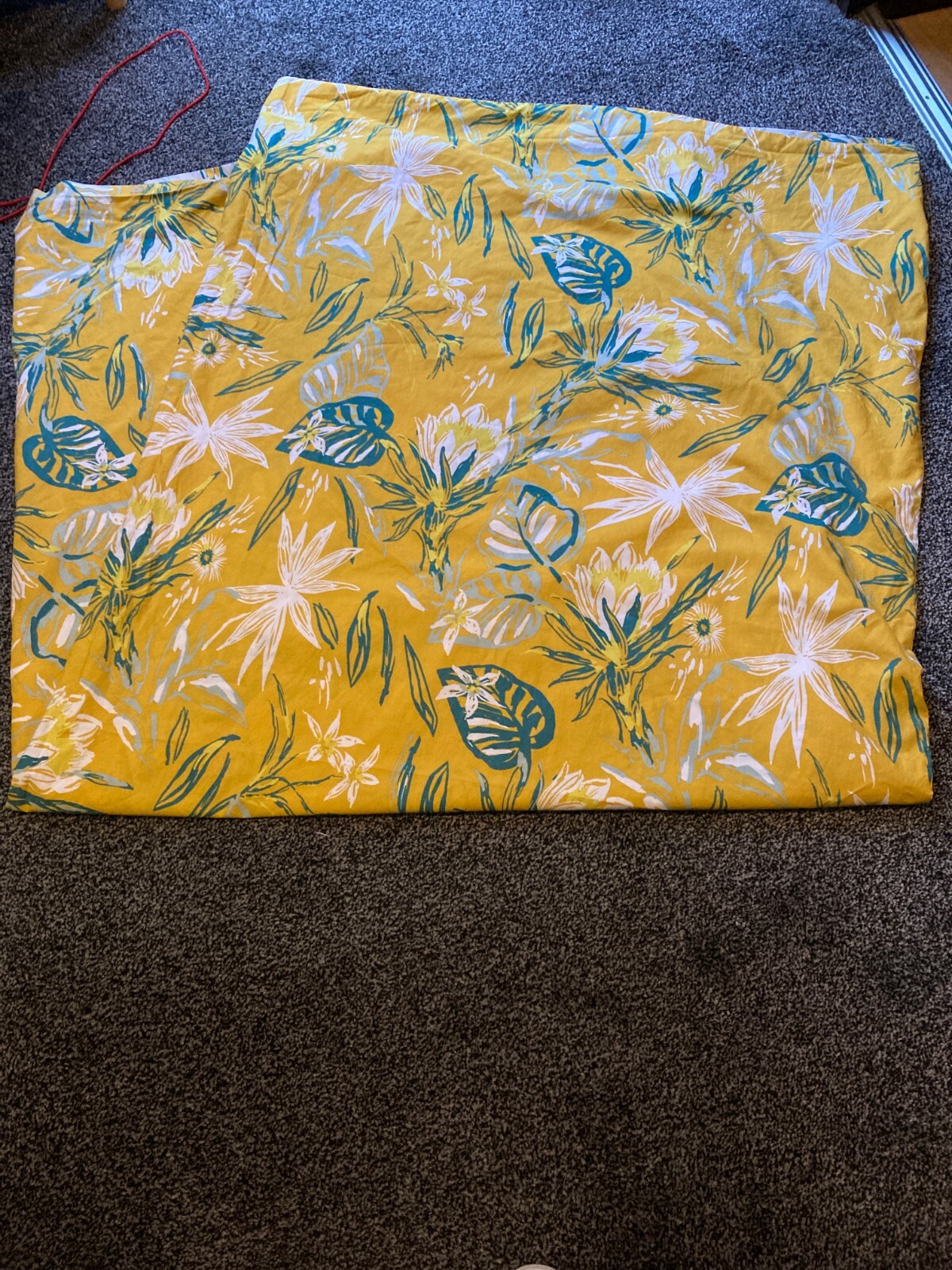 REVERSIBLE DOUBLE DUVET COVER WITH 2 PILLOWCASES FROM MARKS AND SPENCER