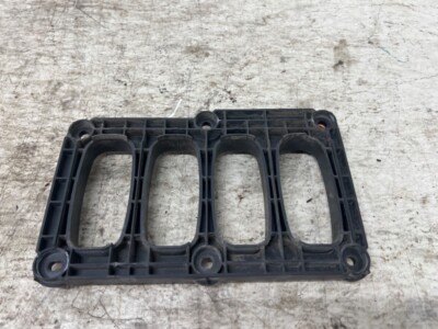 Peterbilt Paccar Firewall Pass Thru Mount P62-1014 From 2018 579