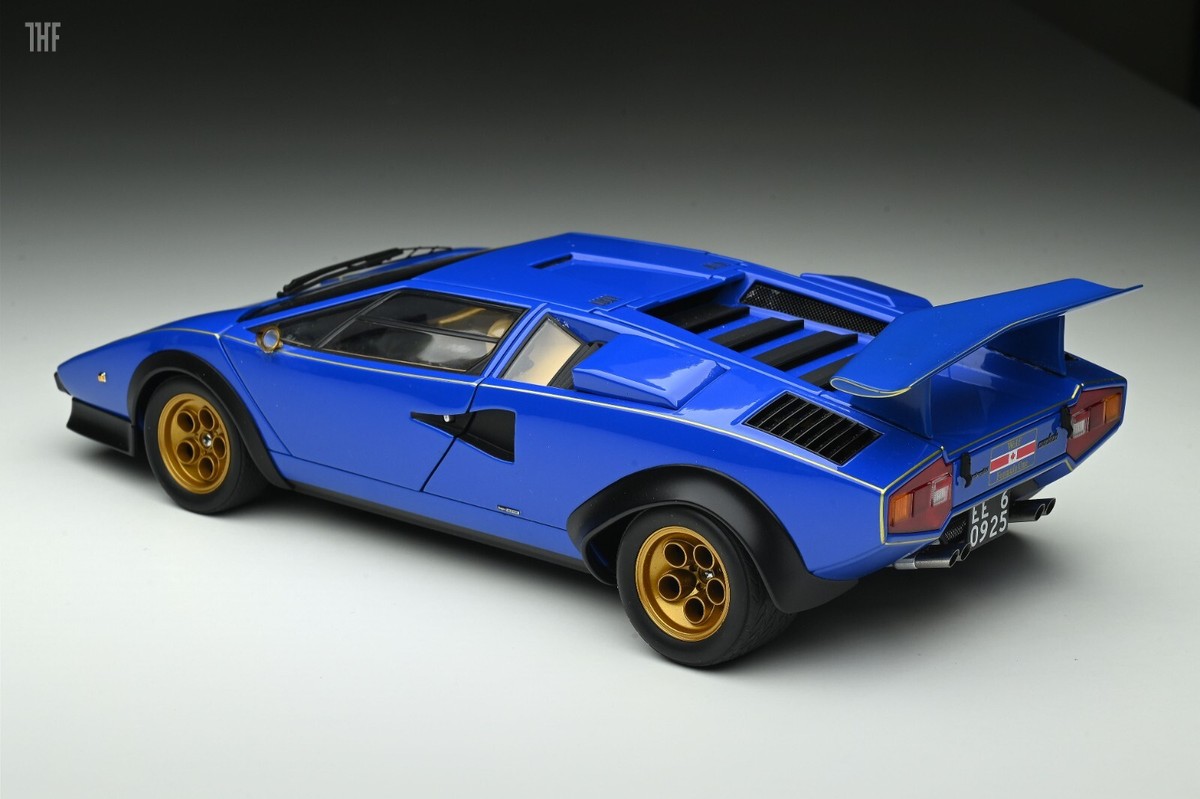 ミニカー Autoart Lamborghini Countach LP5000S 1/43 AUTOart Lamborghini Countach 5000 S 5000S (Blue) Car