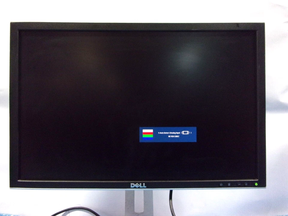Dell UltraSharp 2208WFPT/2208wfpf 22" Wide Screen LCD Monitor w/Stand - Image 2 of 4