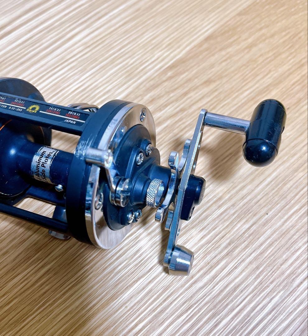 美品　Daiwa Sealine 27H ダイワ シーライン 手動 両軸リール 即決 送料無料 ダイワ 両軸リール シーライン SEALINE 27H 未