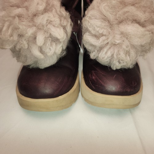 UGG ISLEY WASSERDICHT PORT LEDER BOMMEL WINTER KURZE STIEFEL GRÖSSE US 6 DAMEN - Bild 3 von 9
